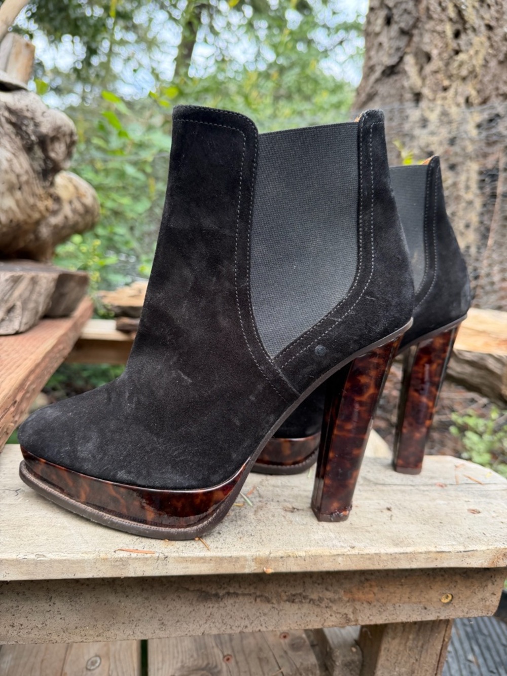 Black*STYLISH* Ralph Lauren Suede Platform Chelsea Bootie w/ Tortoiseshell Heel